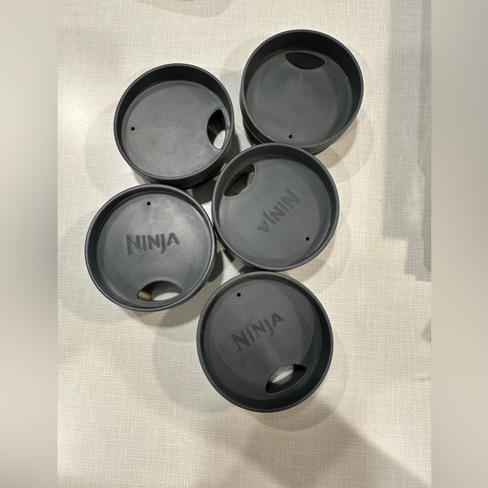 Ninja blender cup lids